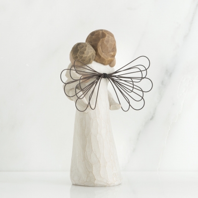 Anioł stróż opiekun dziecka  Angel's Embrace 26084 Susan Lordi Willow Tree